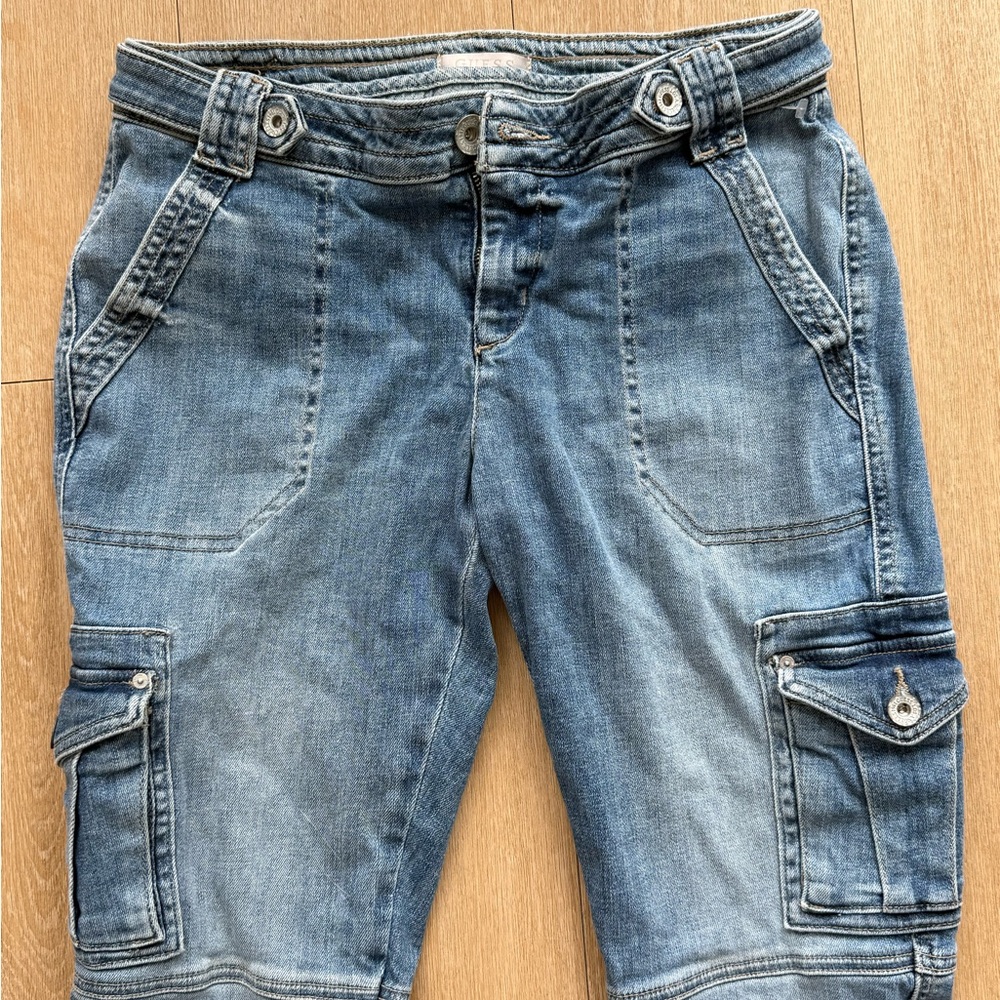 Women’s adjustable guess cargo jeans